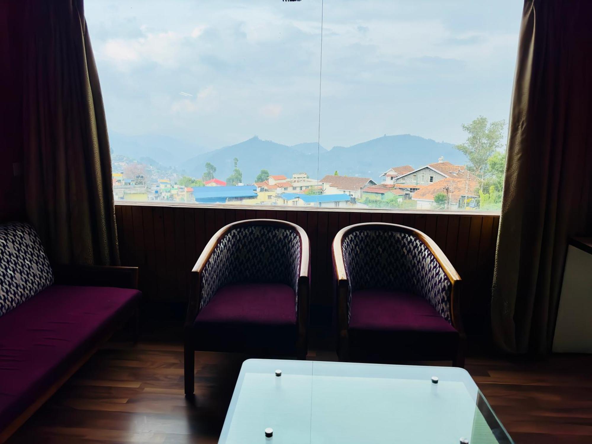 Poppys Pleasant Stay Кодайканал Экстерьер фото